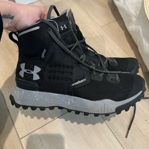 Under Armour Newell Ridge Mid GTX